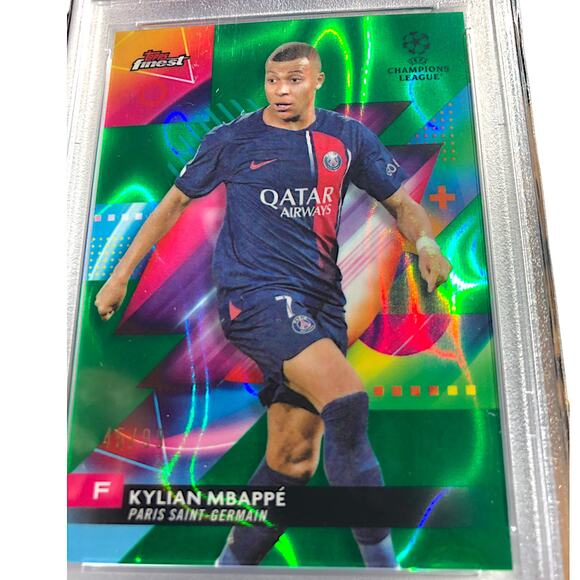2023 Topps Finest UCC Green Lava Refractor #49 Kylian Mbappe PSG /99 PSA 9 Pop 7 - Picture 2 of 6